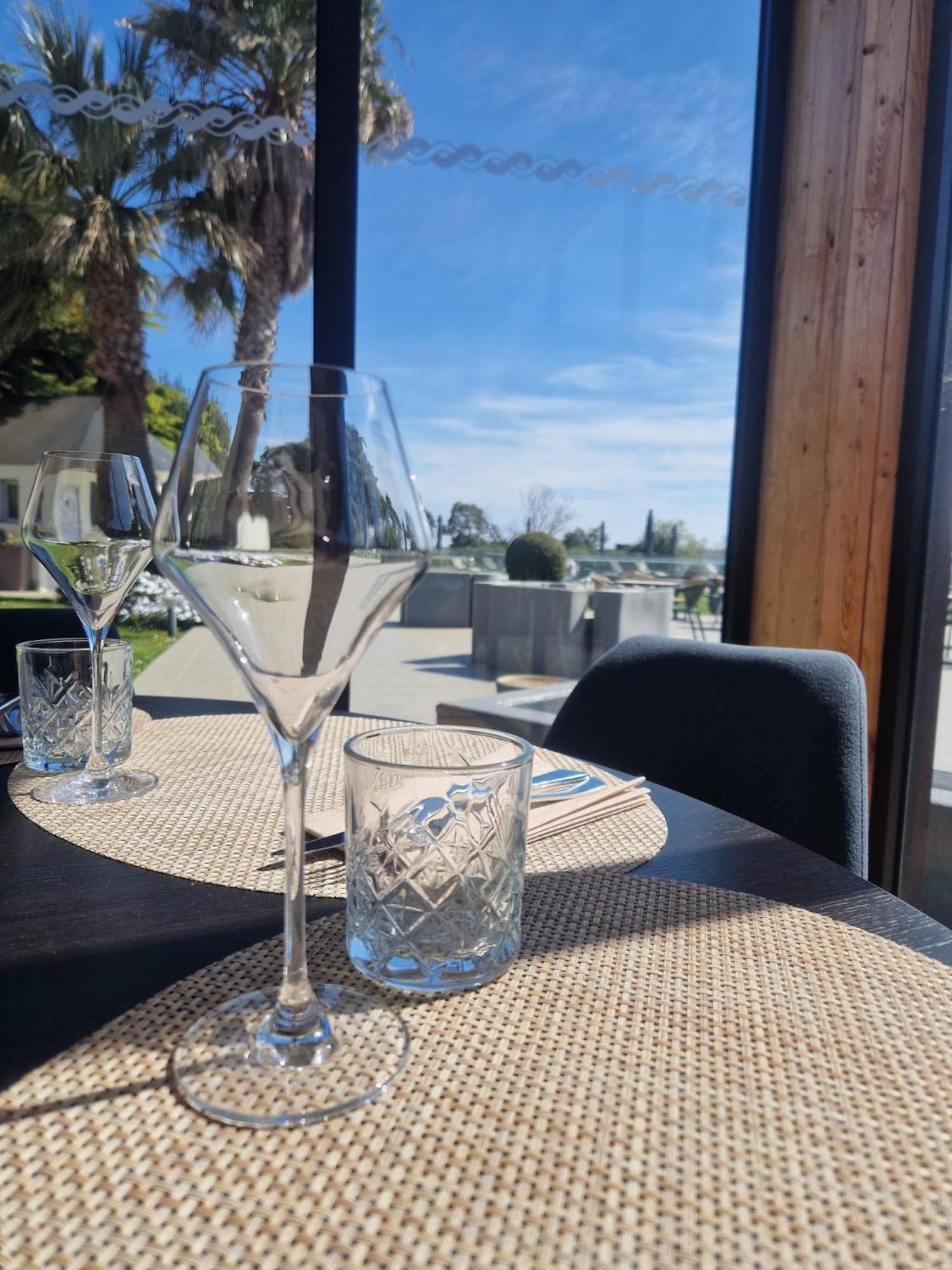 Ariane Hotel Fos Sur Mer Fos-sur-Mer Exterior foto